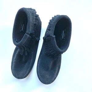 Minnetonka black suede booties